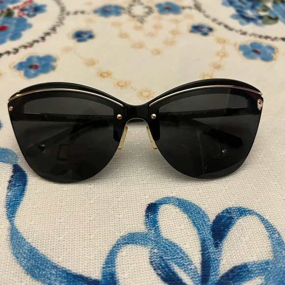 Michael Kors Condado MK2113 Cat eye sunglasses - Picture 2 of 10